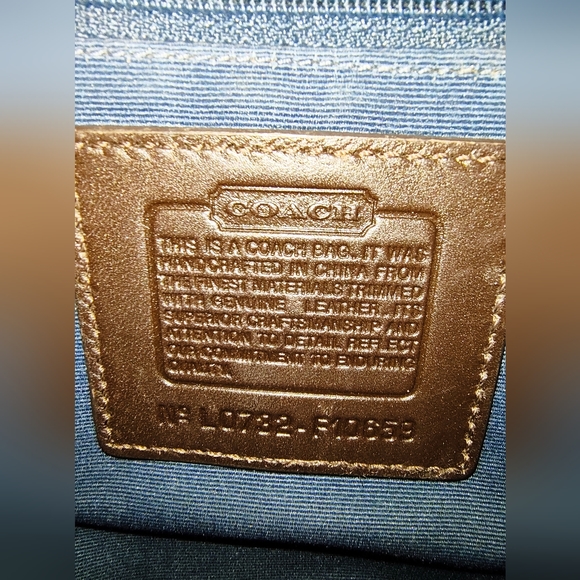 Coach Leatherware 1941 Navy Blue Shoulder Bag - Picture 8 of 10